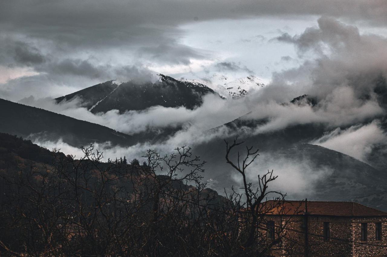 Ξενώνας Βυσωκά Kalavryta Buitenkant foto